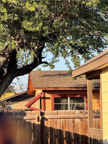 2112 Erie Avenue, Mcallen, TX 78501