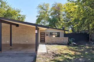 1905 Cedar Ridge DR B, Austin, TX 78741