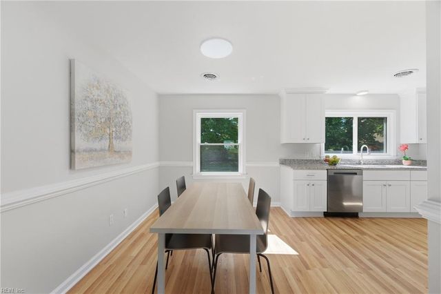 3 Marcella RD, Hampton, VA 23666