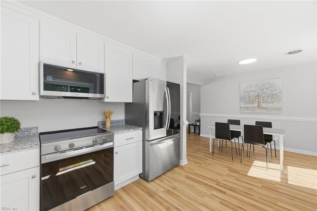 3 Marcella RD, Hampton, VA 23666