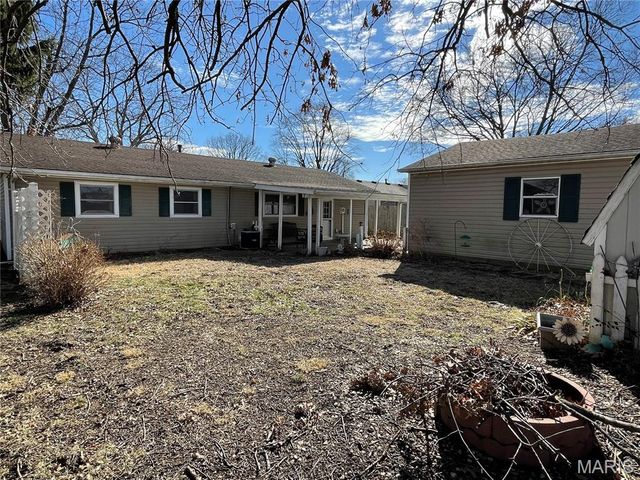 4 Watertown Circle, Granite City, IL 62040