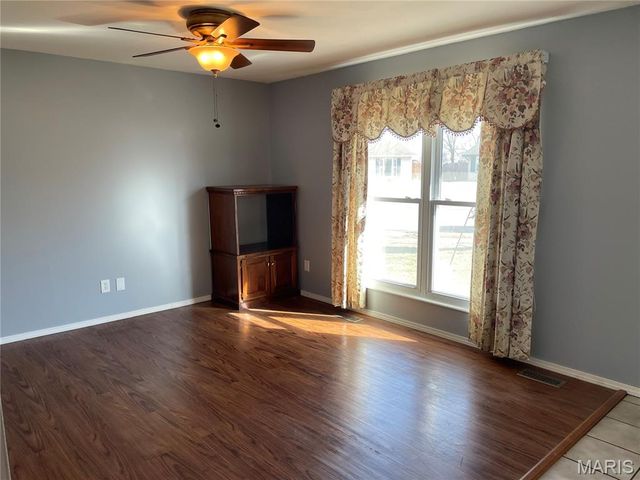 4 Watertown Circle, Granite City, IL 62040