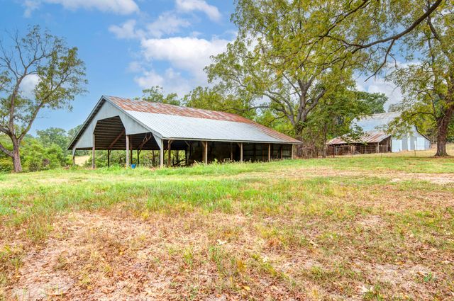 519 State Highway Jj, Aurora, MO 65605