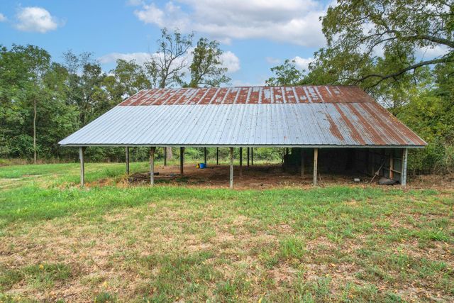 519 State Highway Jj, Aurora, MO 65605