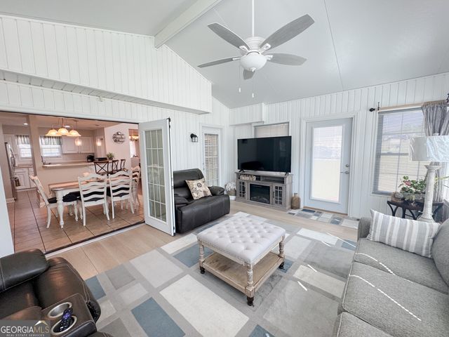 615 Waverly Lane, Statesboro, GA 30458