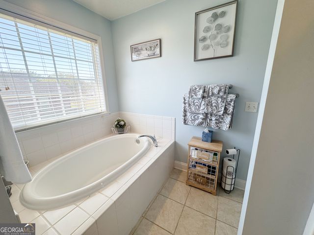 615 Waverly Lane, Statesboro, GA 30458