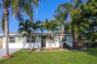 1357 Drexel Rd, West Palm Beach, FL 33417