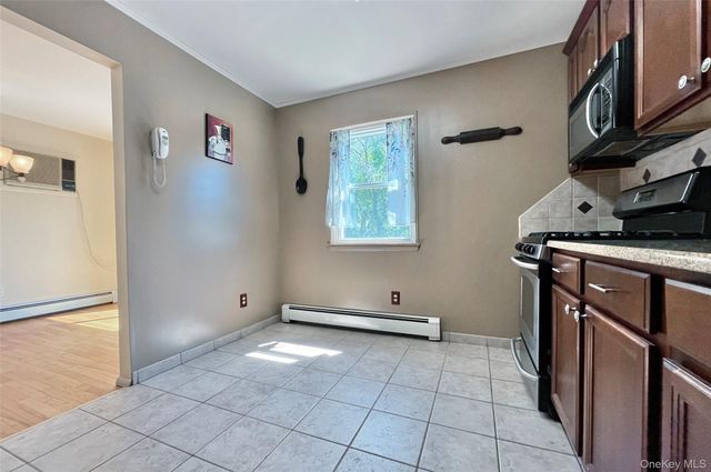554 High Street, Monroe, NY 10950