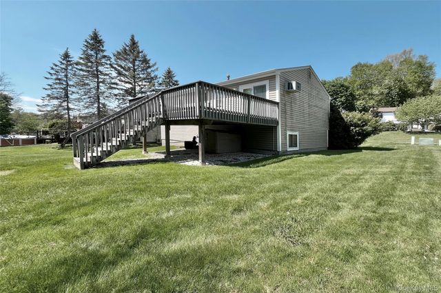 554 High Street, Monroe, NY 10950