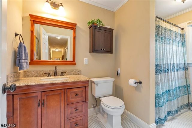 79 Main Street, Califon Boro, NJ 07830