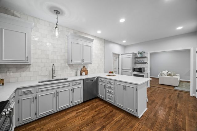 1183 Buckingham Cir, Franklin, TN 37064