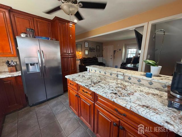 98 Liberty Street, Fords, NJ 08863