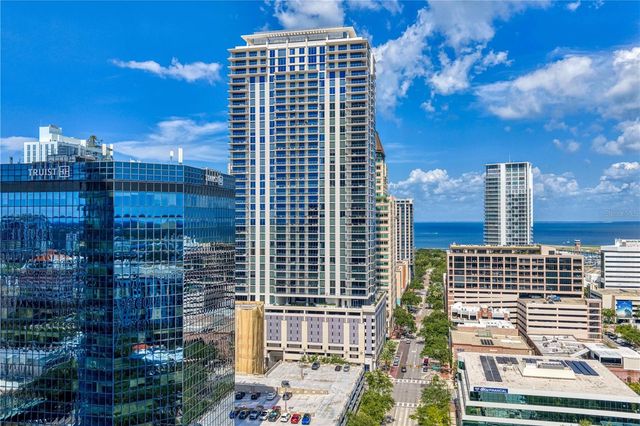 275 1ST AVENUE S 3906, St Petersburg, FL 33701