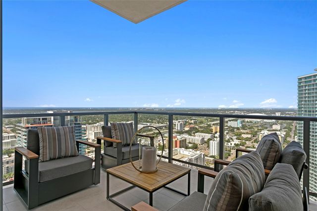 275 1ST AVENUE S 3906, St Petersburg, FL 33701