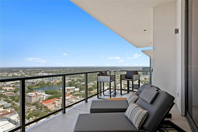 275 1ST AVENUE S 3906, St Petersburg, FL 33701