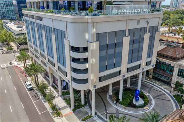 275 1ST AVENUE S 3906, St Petersburg, FL 33701