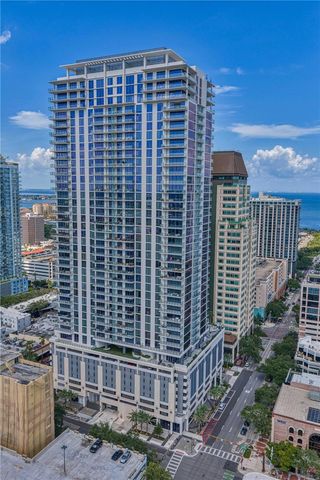 275 1ST AVENUE S 3906, St Petersburg, FL 33701