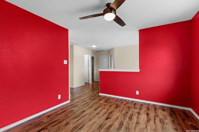 300 Rustic Trl, Cibolo, TX 78108
