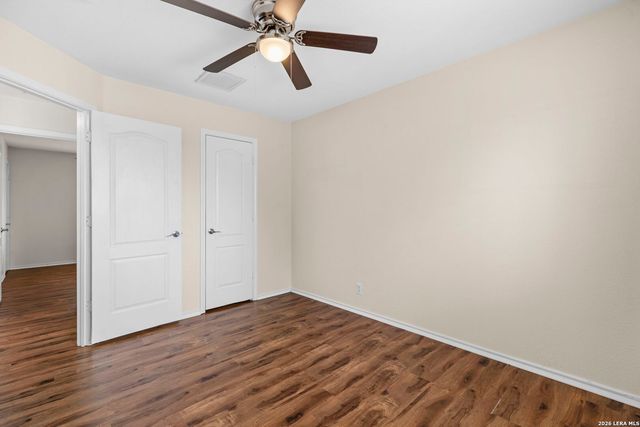 300 Rustic Trl, Cibolo, TX 78108