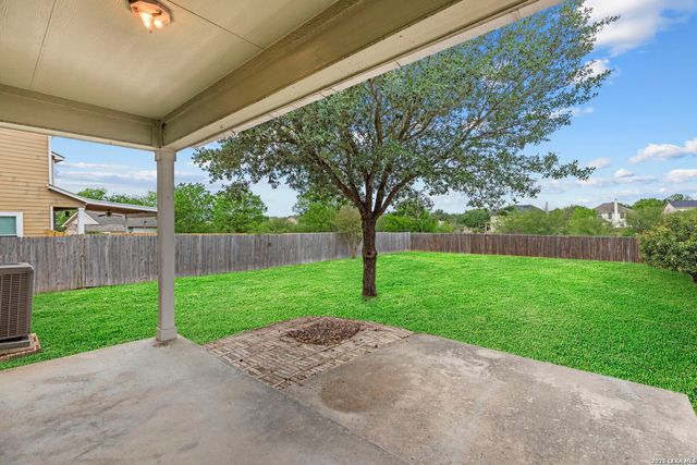 300 Rustic Trl, Cibolo, TX 78108