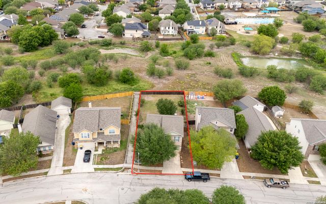 300 Rustic Trl, Cibolo, TX 78108