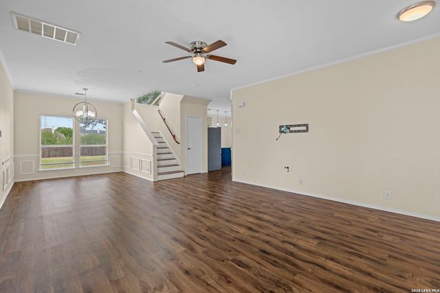 300 Rustic Trl, Cibolo, TX 78108