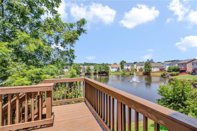 1471 Leisure Lake Lane, Lawrenceville, GA 30044