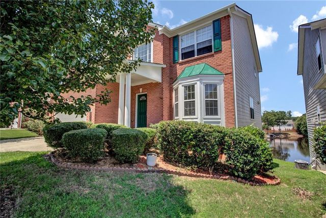 1471 Leisure Lake Lane, Lawrenceville, GA 30044