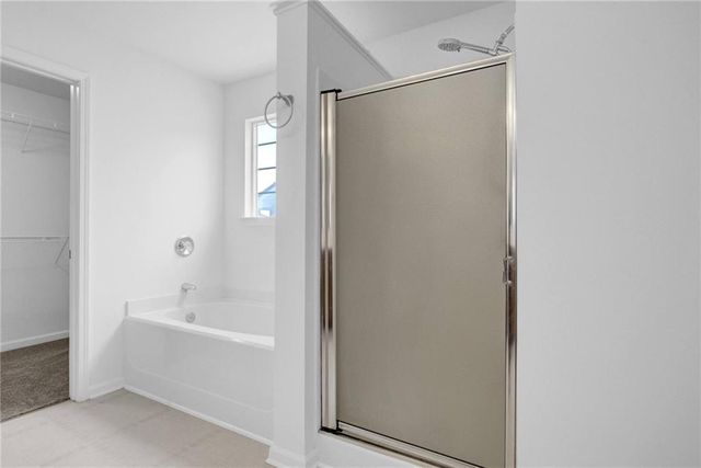 1471 Leisure Lake Lane, Lawrenceville, GA 30044