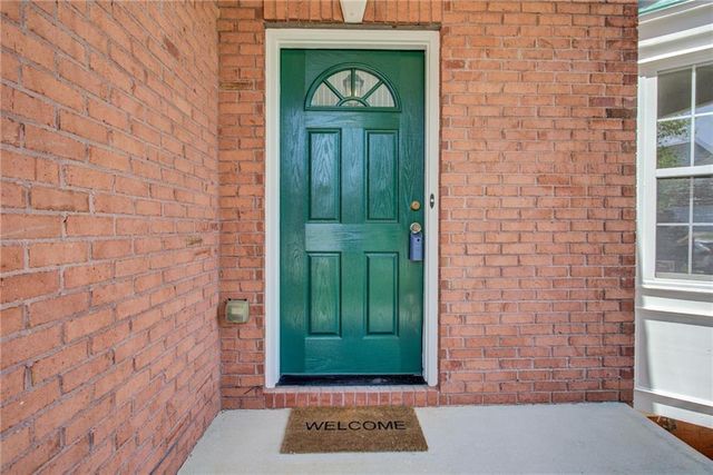 1471 Leisure Lake Lane, Lawrenceville, GA 30044