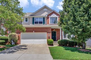 1471 Leisure Lake Lane, Lawrenceville, GA 30044