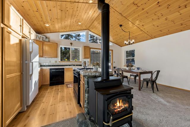 13271 Moraine Road, Truckee, CA 96161