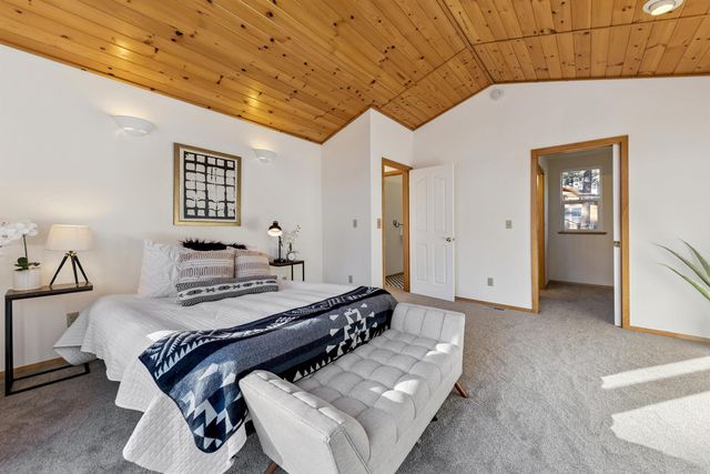 13271 Moraine Road, Truckee, CA 96161