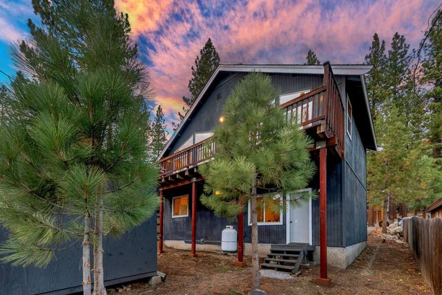 13271 Moraine Road, Truckee, CA 96161