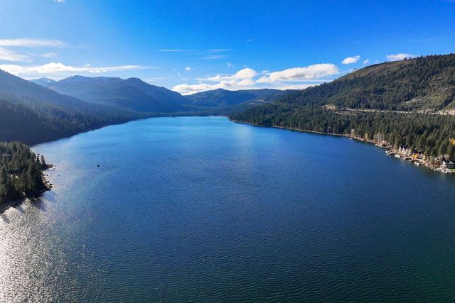 13271 Moraine Road, Truckee, CA 96161