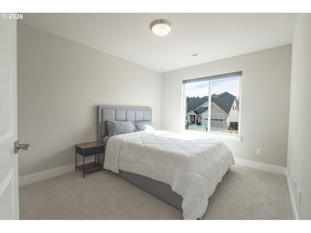 9149 N HARGRAVE St, Camas, WA 98607