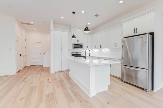 3344 Francis Street, Houston, TX 77004
