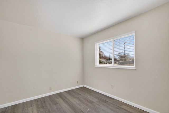 7323 CARRIAGE Dr, Citrus Heights, CA 95621