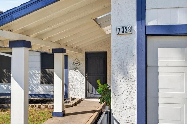 7323 CARRIAGE Dr, Citrus Heights, CA 95621