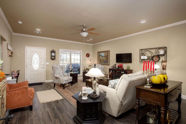 6317 MOSLEY Street, Amarillo, TX 79119