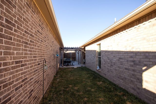 6317 MOSLEY Street, Amarillo, TX 79119