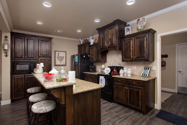 6317 MOSLEY Street, Amarillo, TX 79119