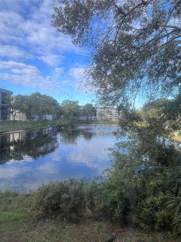 4055 W Mcnab Rd H211, Pompano Beach, FL 33069