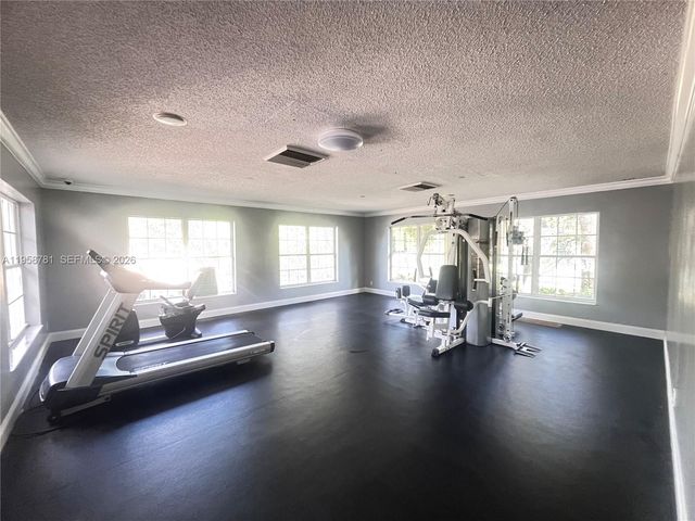 4055 W Mcnab Rd H211, Pompano Beach, FL 33069