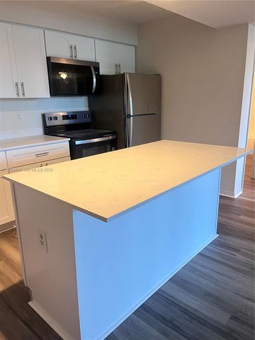 4055 W Mcnab Rd H211, Pompano Beach, FL 33069