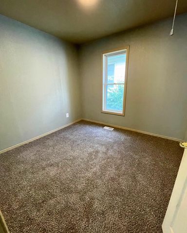 960 Mann Avenue, Flint, MI 48503