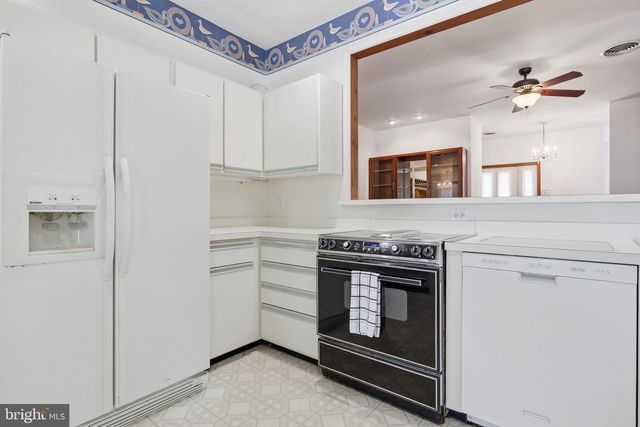 10819 WILCOX DR, Williamsport, MD 21795