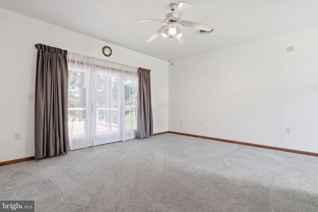 10819 WILCOX DR, Williamsport, MD 21795