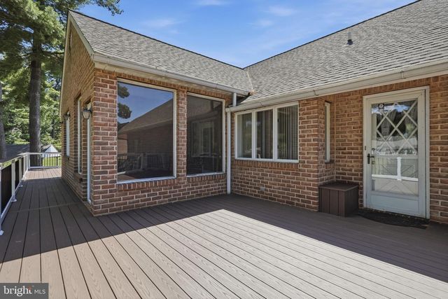 10819 WILCOX DR, Williamsport, MD 21795