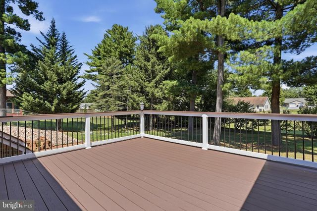 10819 WILCOX DR, Williamsport, MD 21795